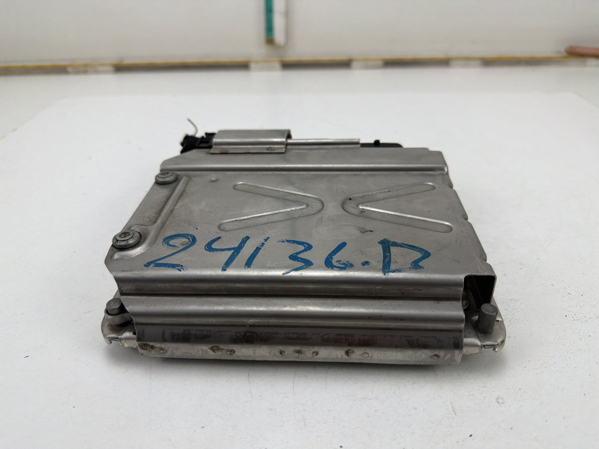 2002-2003 Audi A6 Engine Computer Control Module 8E0 907 411 OEM