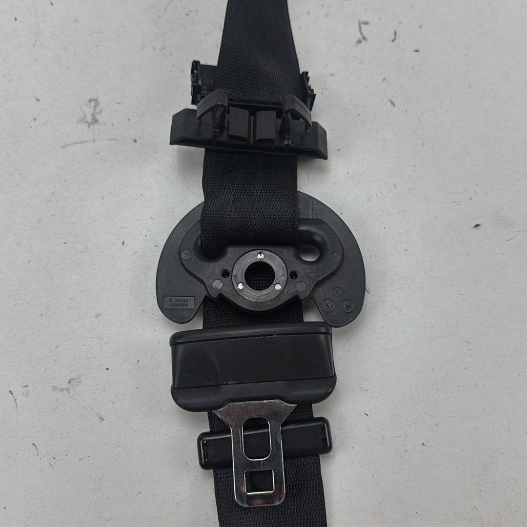 2014-2017 Maserati Ghibli Left Front Seat Belt Retractor 627069200 OEM