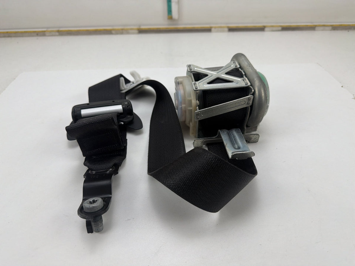 2014-2021 Jeep Grand Cherokee Front Right Passenger Side Seat Belt Retractor OEM