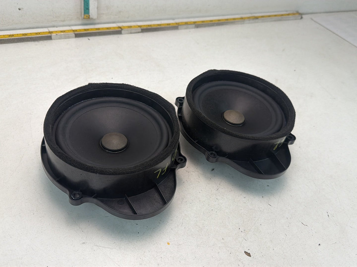 2012-2013 Land Rover Range Rover Sport Front Left/Right Door Audio Speaker OEM