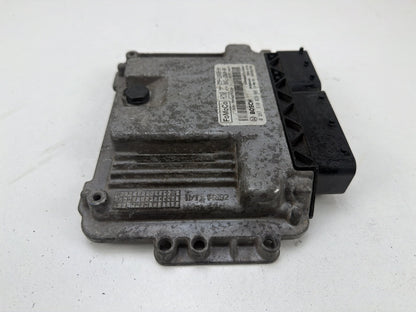 2014 Ford Focus Engine Control Module ECM PCM ECU EM5A-12A650-LA OEM