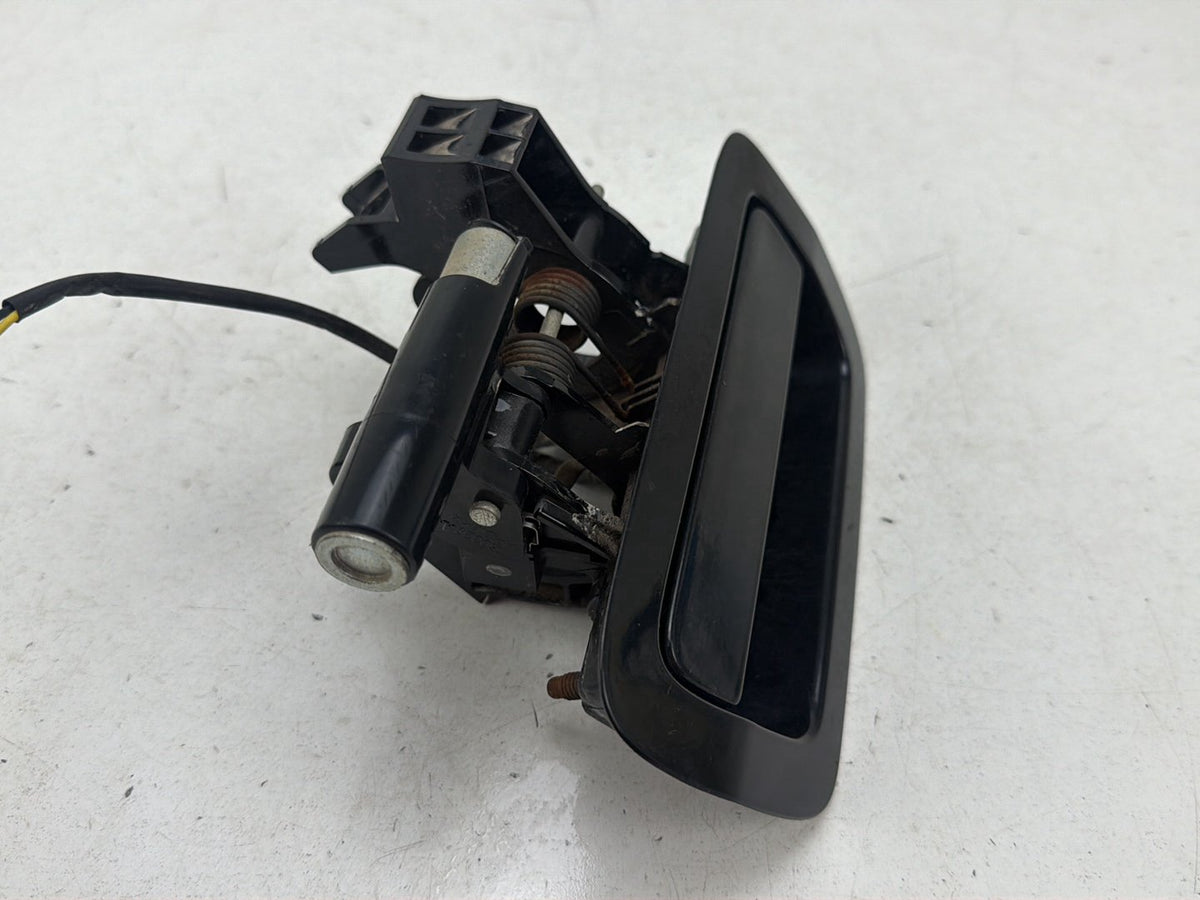 2011-2013 Dodge Durango WD - Rear Back Door Tailgate Handle 1NC26TRMAD OEM