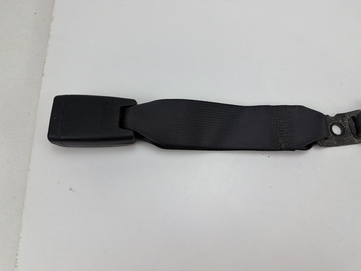 2007-2009 Lexus ES350 V40 Rear Center Left Driver Side Seat Belt Buckle OEM