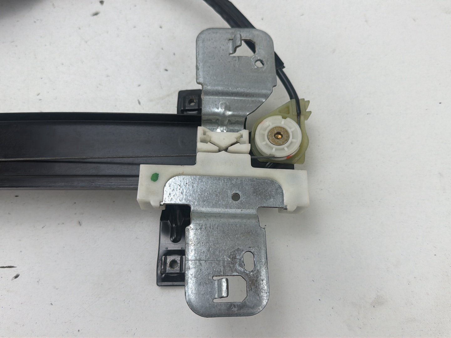2003-2006 Lincoln Navigator Rear Right Side Power Window Regulator w/ Motor OEM