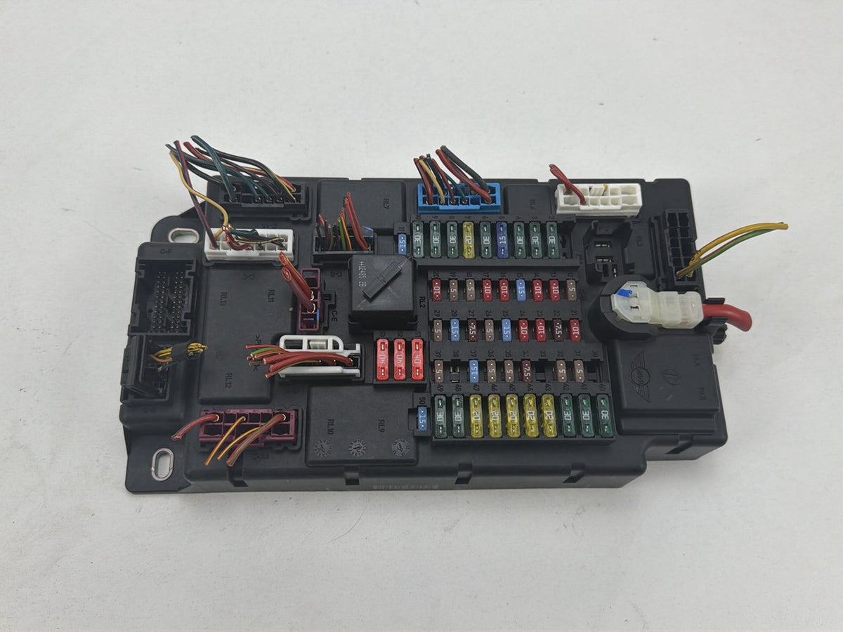 2011-2016 Mini Countryman Cooper S Interior Junction Fuse Box BCM OEM