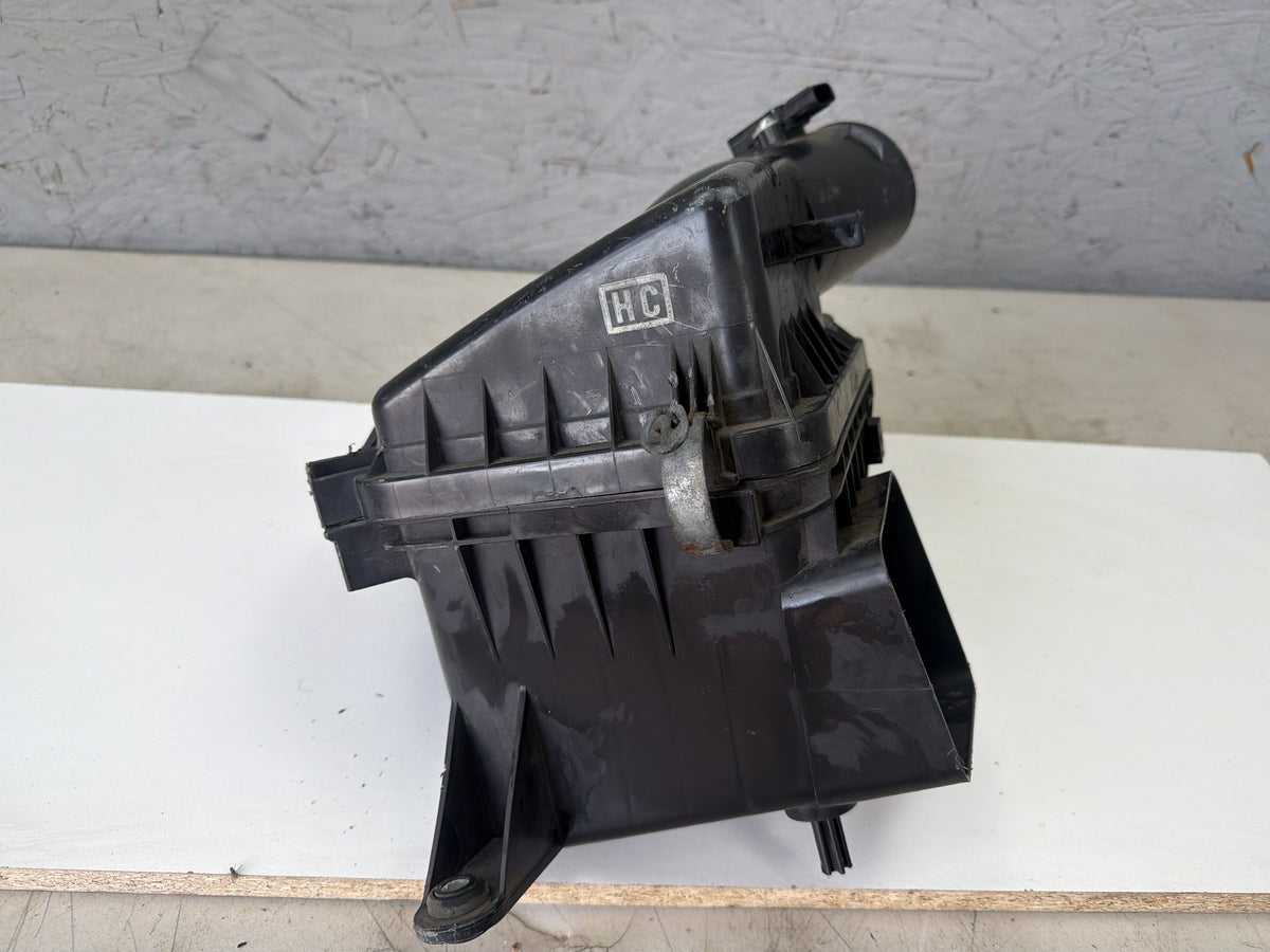 2006-2013 Lexus IS250 Engine Intake Air Filter Cleaner Box Housing Assembly OEM
