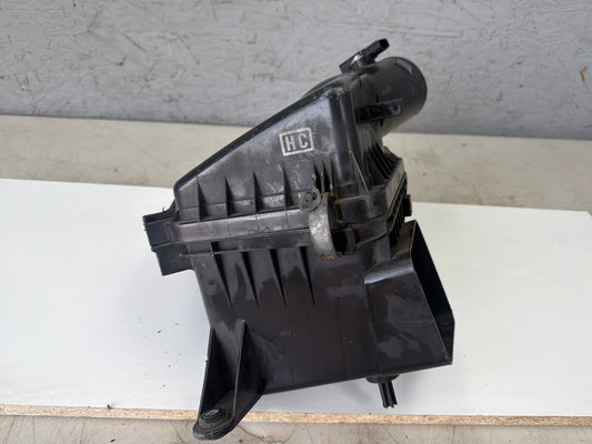 2006-2013 Lexus IS250 Engine Intake Air Filter Cleaner Box Housing Assembly OEM