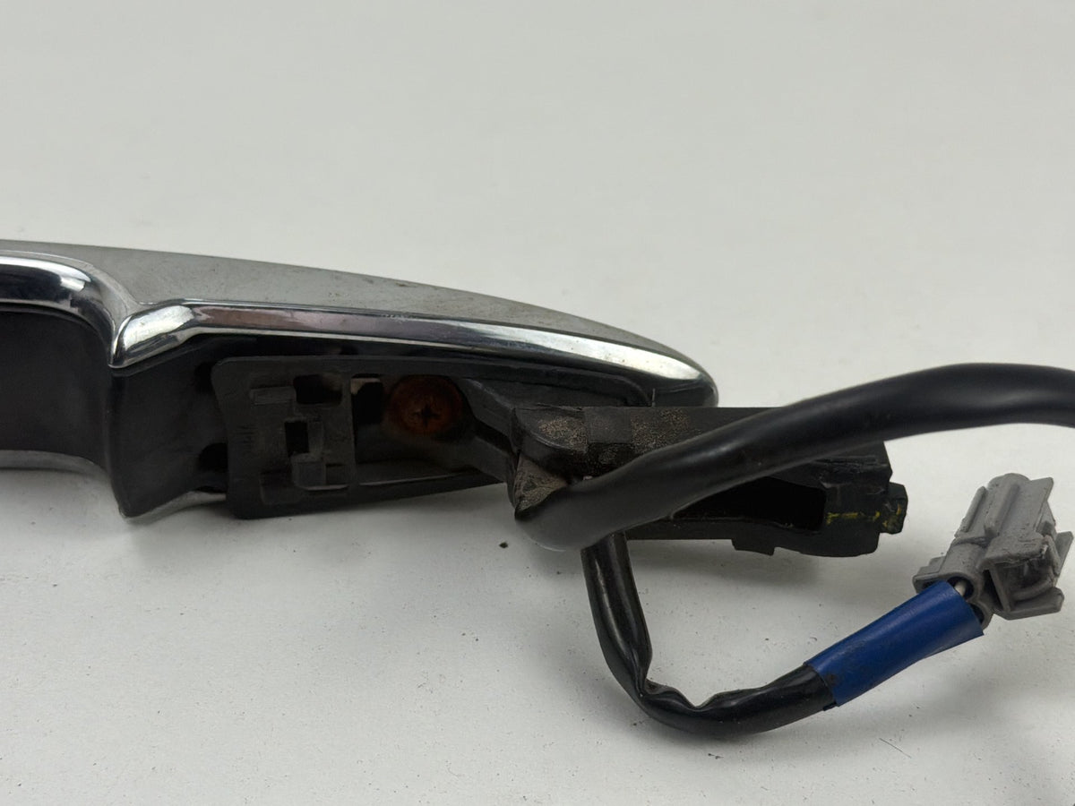2013-2019 Nissan Sentra Front Left Driver Side Exterior Door Handle OEM