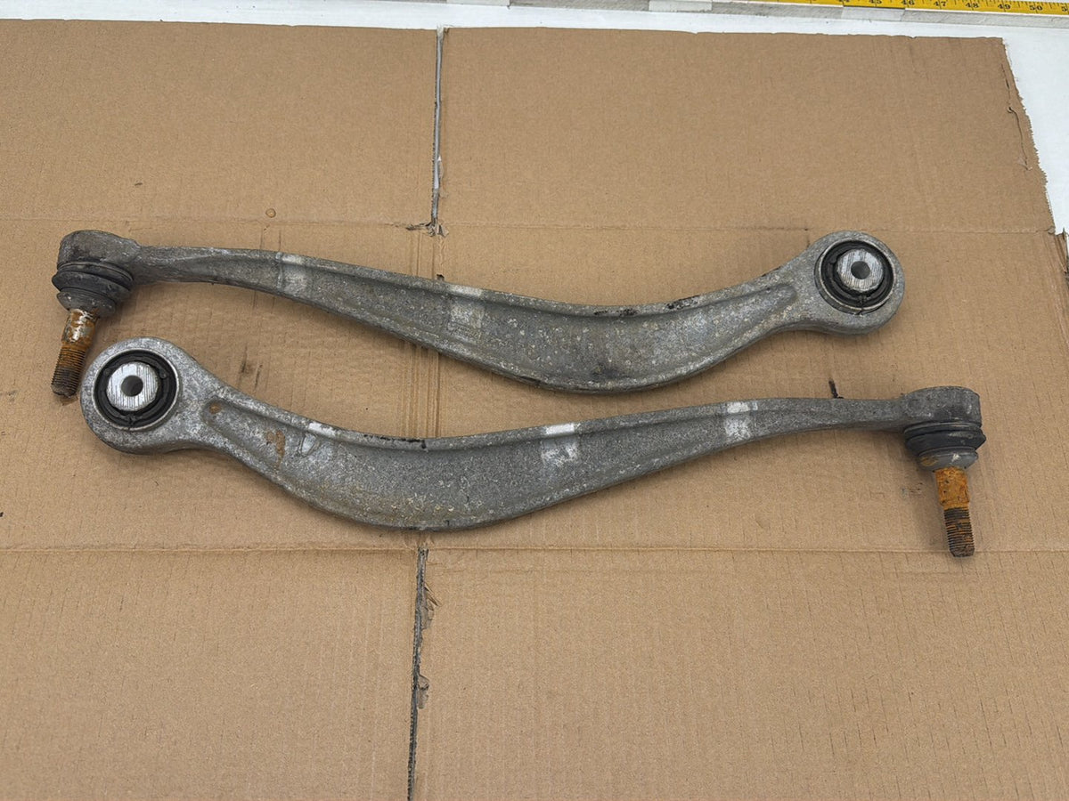 2012-2016 BMW 528i F10 Left & Right Rear Lower Control Arm Set EN6082T6 OEM