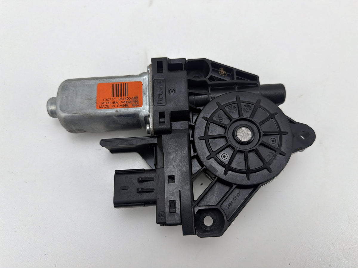 2014-2021 Jeep Grand Cherokee Front Right Side Window Motor 931400-103 OEM