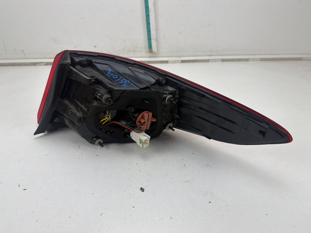 2015-2017 Hyundai Sonata Left Driver Tail Light 92401-C2 OEM