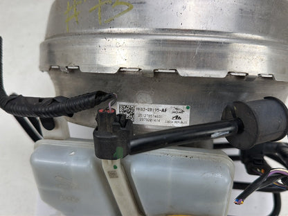 2017-2020 Jaguar F-Pace Power Brake Booster Fluid Reservoir Master Cylinder OEM