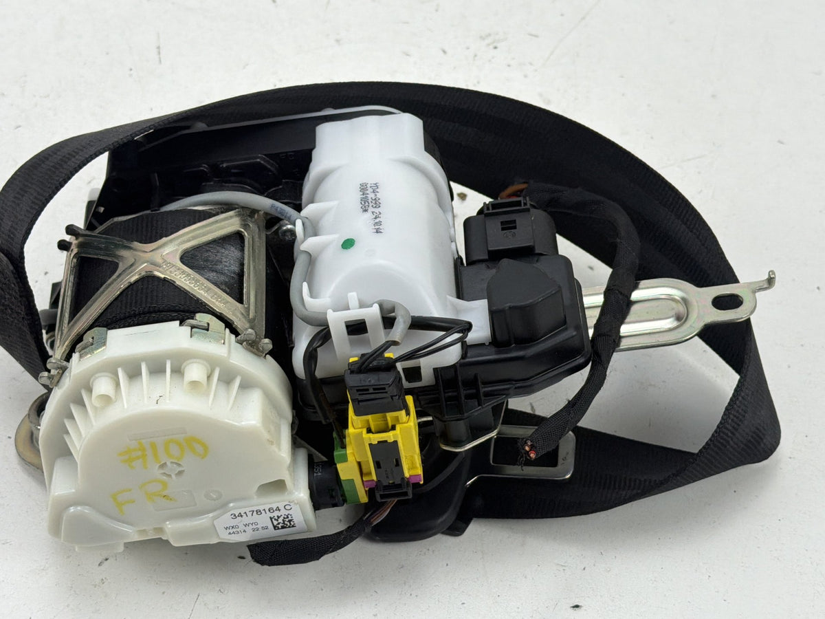 2015-2020 Audi A3 Front Right Passenger Side Seat Belt Retractor 8V7857706B OEM