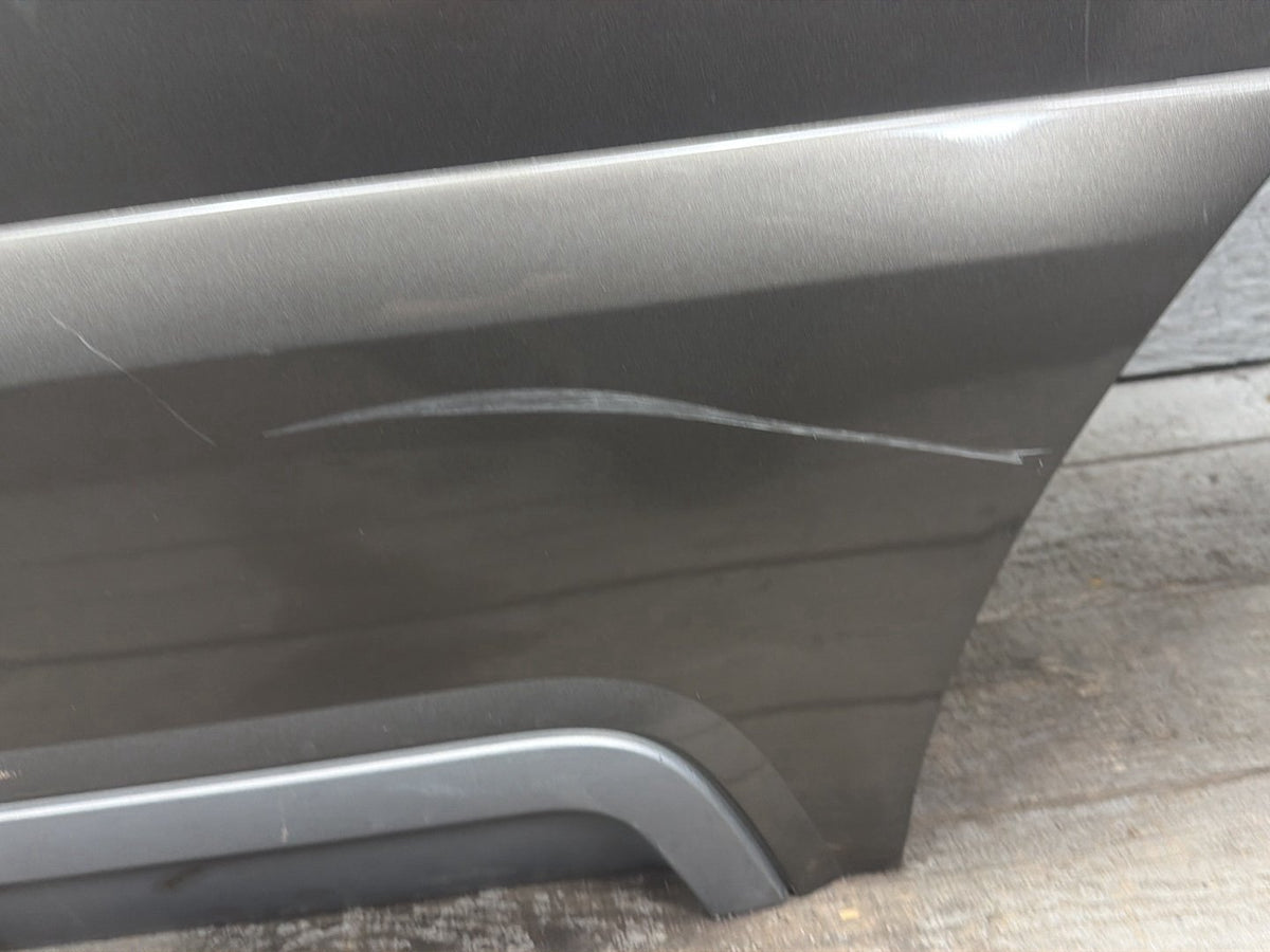 2003-2006 Lincoln Navigator U228 - Rear Left Door Shell OEM