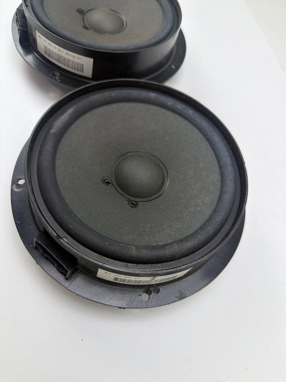 2007-2013 Mercedes-Benz R350 Front & Rear Left Door Speakers A1648203002 OEM