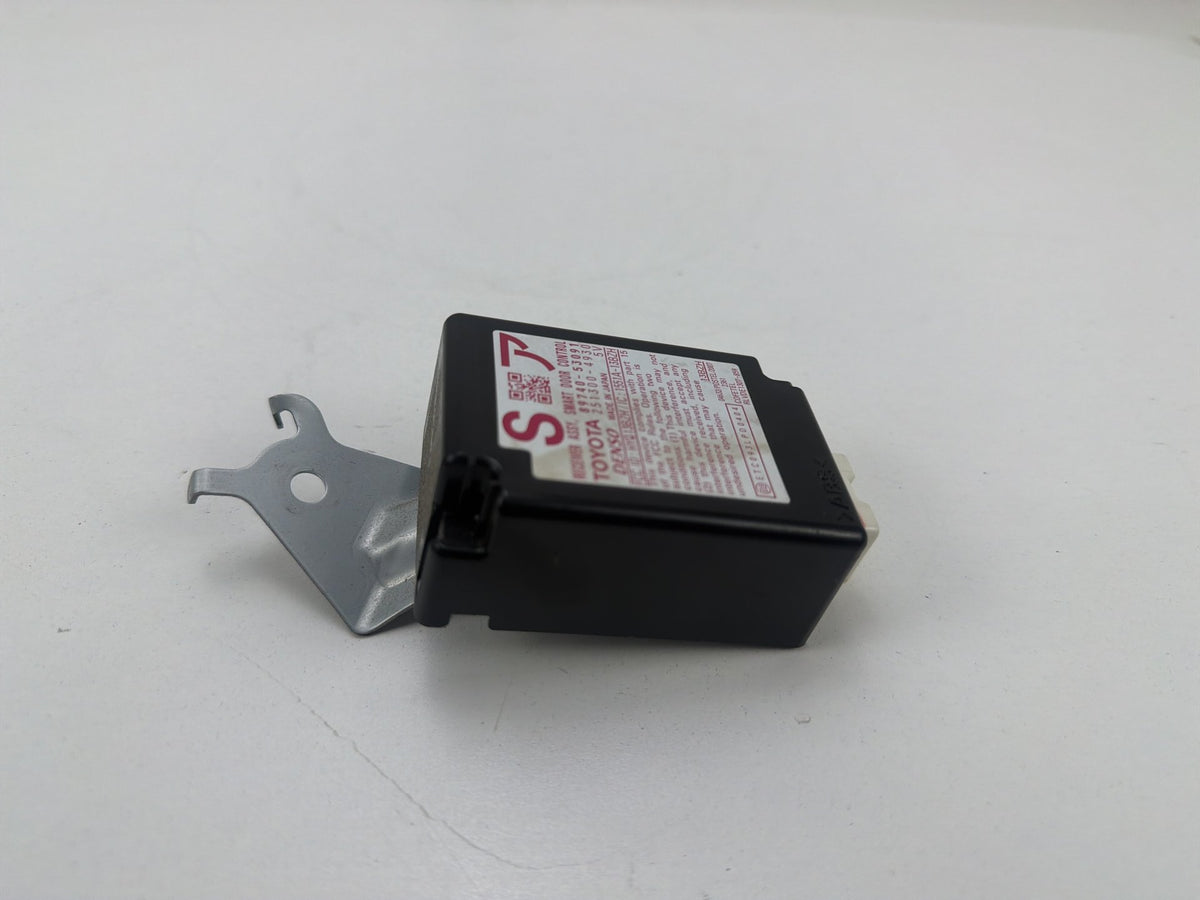 2010-2012 Lexus IS250 E20 - Door Control Module 89740-53091 OEM