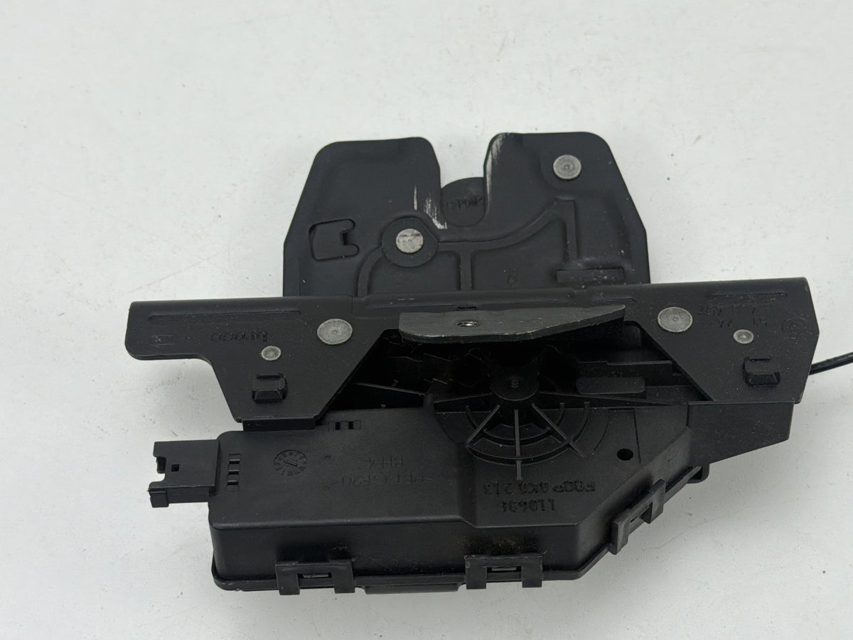 2010-2012 Land Rover Range Rover L322-Tailgate Trunk Lock Actuator 70651139 OEM