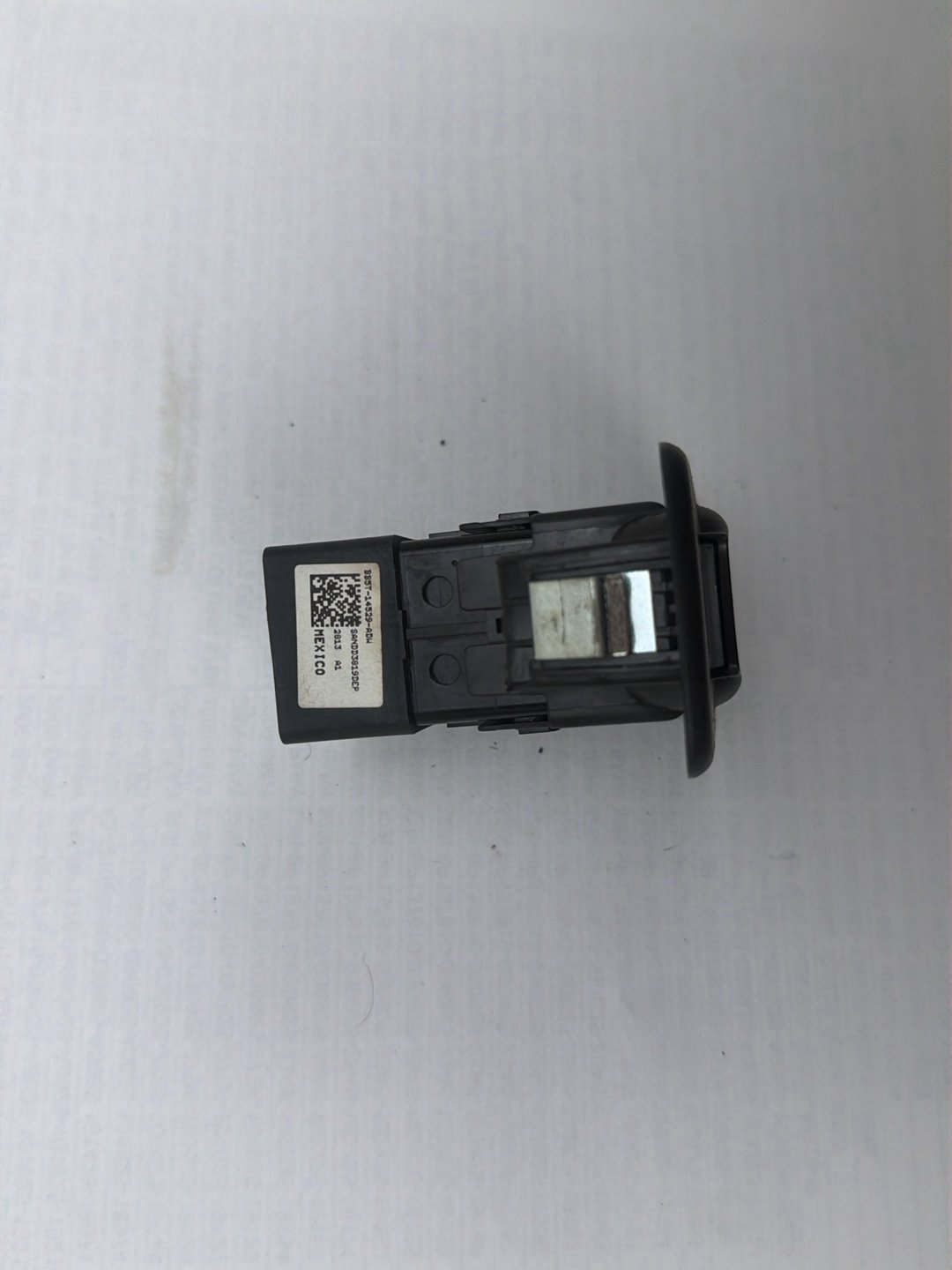 2011-2015 Ford Explorer Rear Left Driver Side Power Window Switch Single OEM