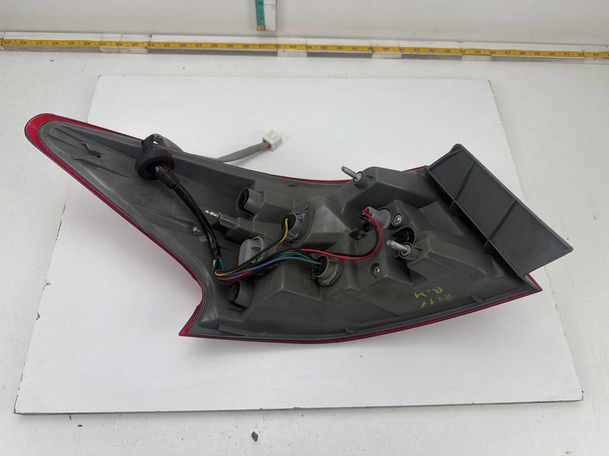 2016-2019 Nissan Sentra Rear Right Passenger Side Outer Tail Light OEM