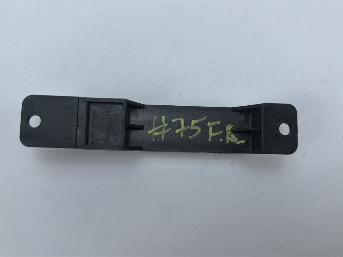 2011-2013 Dodge Durango Front Right Keyless Entry Antenna Module 04725857AA OEM