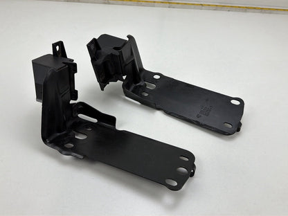 2014 BMW X1 E84 SUV Radiator Top Mounting Bracket 23781010 OEM