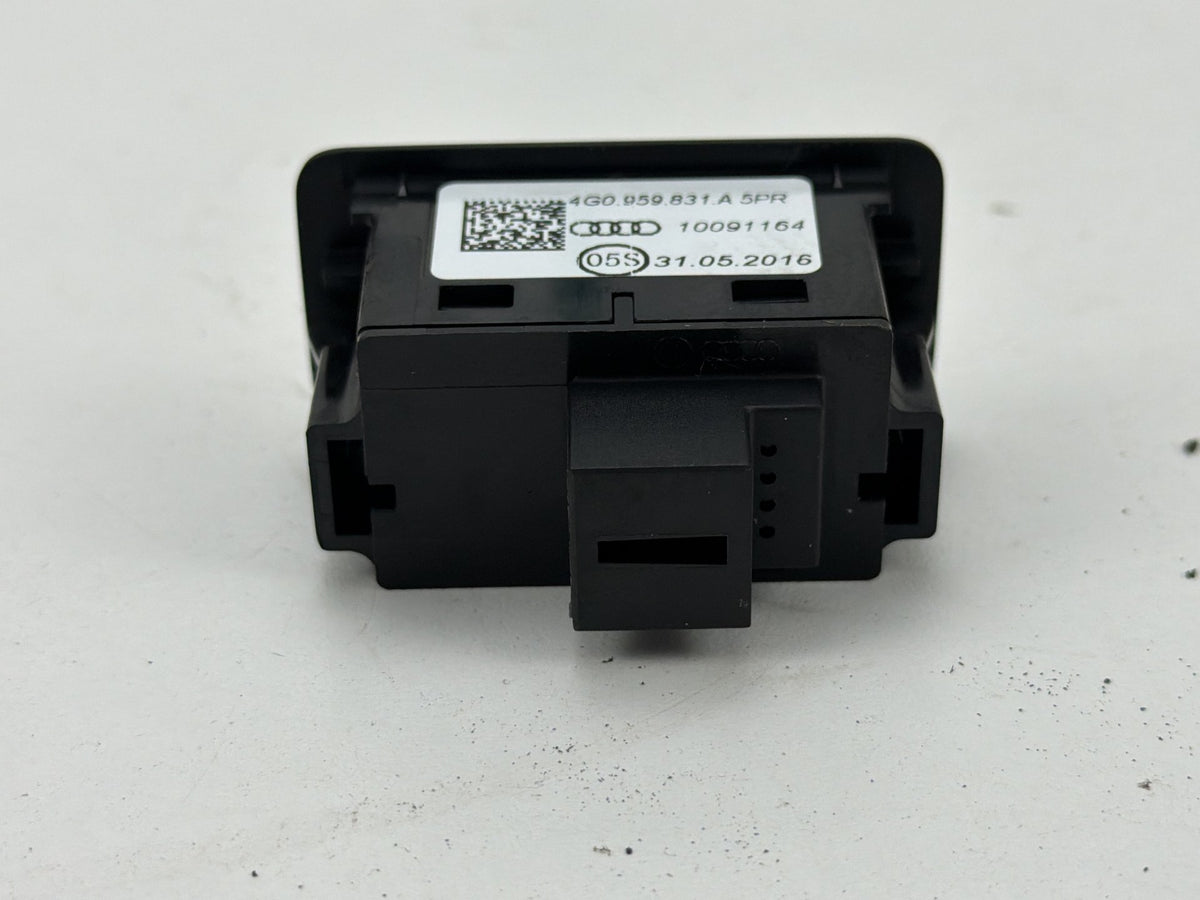 2013-2017 Audi Q5 8R Tailgate Boot Trunk Release Button Switch 4G0 959 831 A OEM