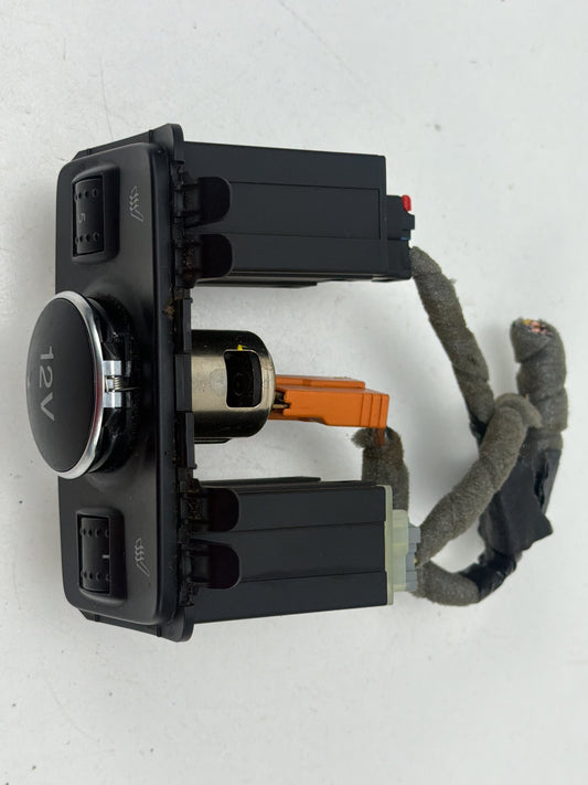 2013-2018 Ford C-Max Center Heated Seat Control Switch Power Outlet 12V OEM