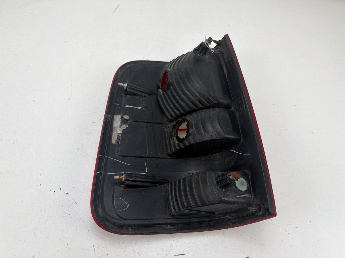 2004-2008 Ford F-150 Rear Right Passenger Side Tail Light 4L34-13B504-A OEM