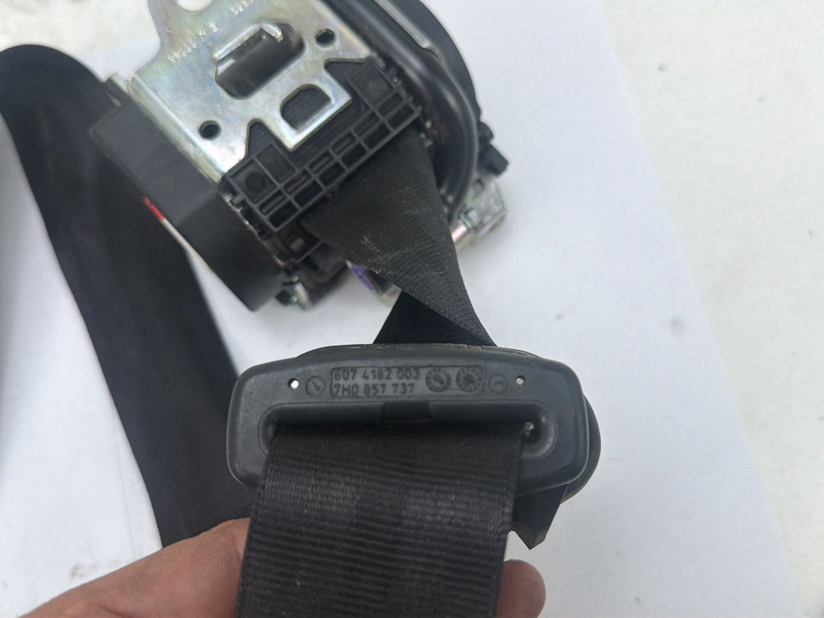 2007-2015 Audi Q7 4L Rear Left Driver Side Second Row Seat Belt Retractor OEM