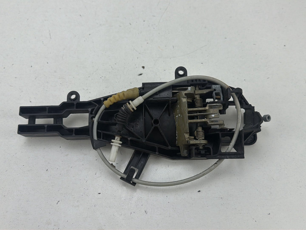 2007-2008 BMW E90/E91 328xi Rear Left Side Door Handle Carrier Bracket OEM