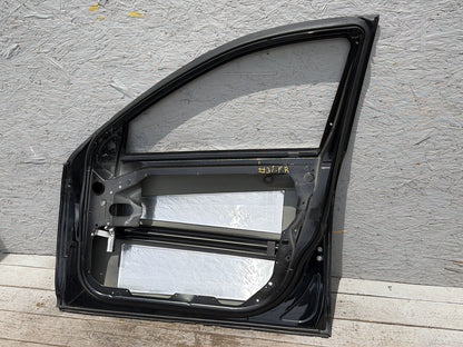 2007-2013 Mercedes-Benz S-Class 550 W221 Right Front Door Shell A2217200205 OEM