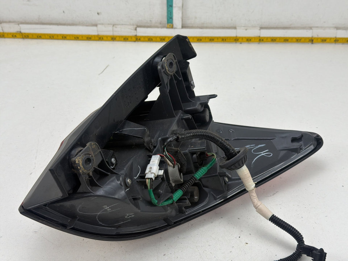 2016-2018 Honda HR-V Left Driver Side Quarter Panel Mounted Tail Light OEM
