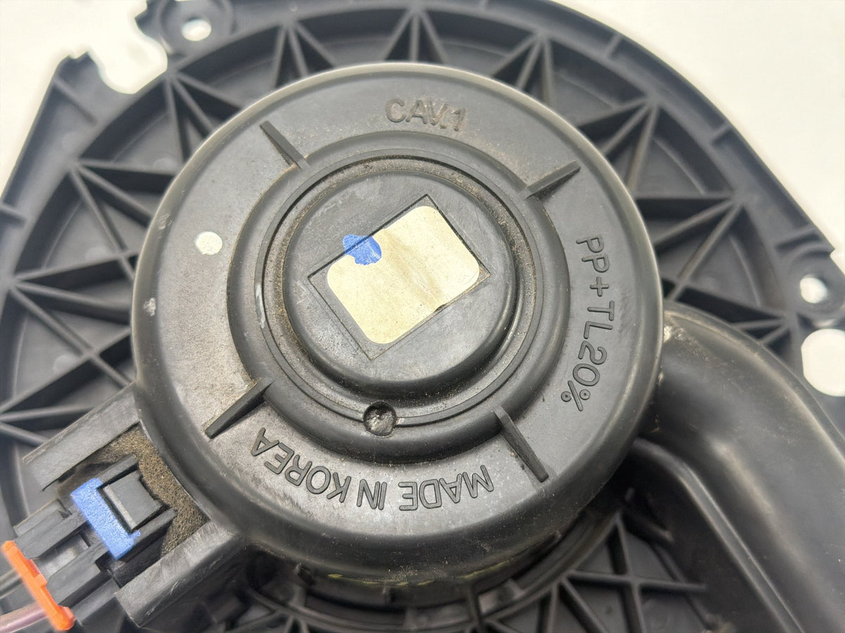 2007-2014 GMC DENALI GMT900 HVAC AC Heater Blower Motor Fan OEM