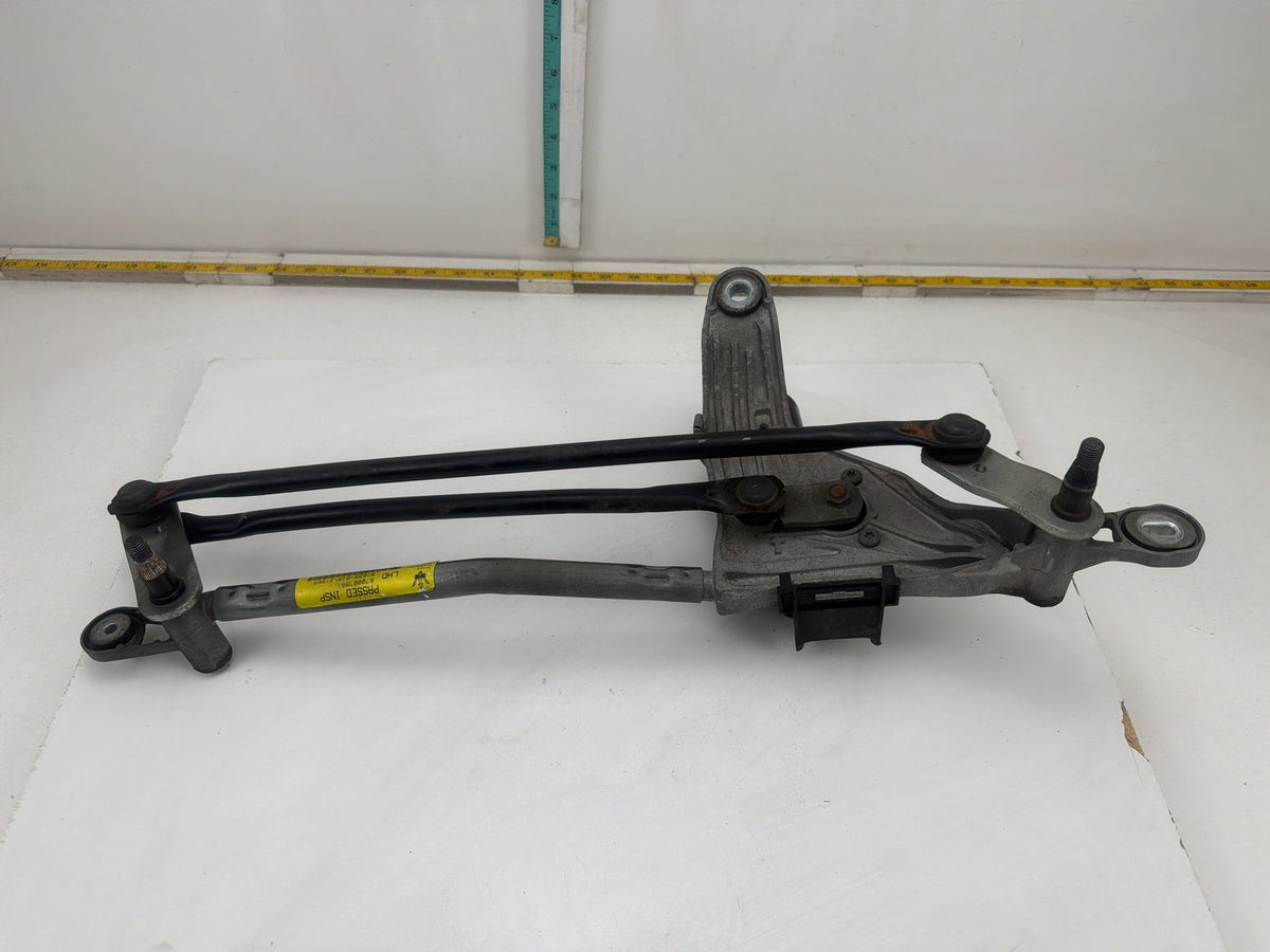 2014-2020 Maserati Quattroporte VI M156 Front Windshield Wiper Motor Linkage OEM