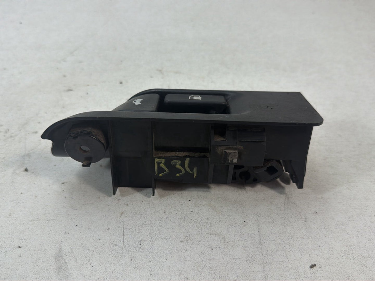 2007-2011 Toyota Camry Fuel Door Trunk Lid Lever Release Opener F47-82311 OEM