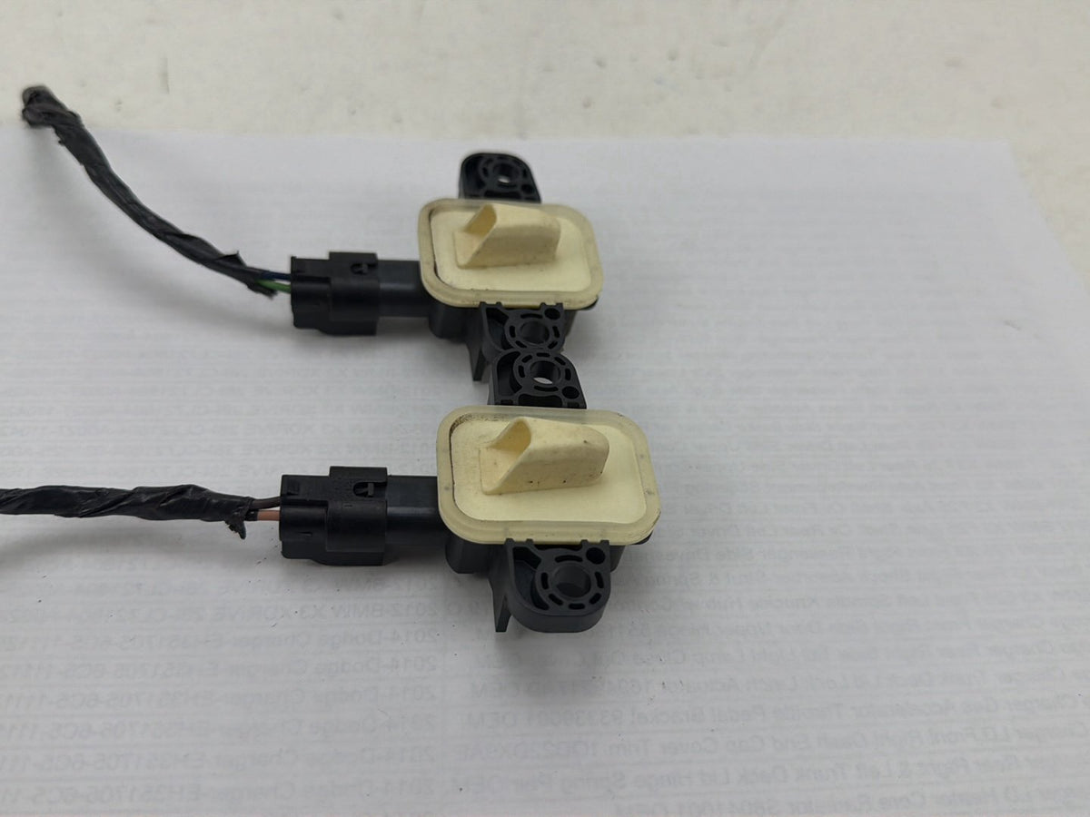 2013-2018 Ram 1500 Passive Keyless Entry Proximity Sensor Antenna 56038946AA OEM
