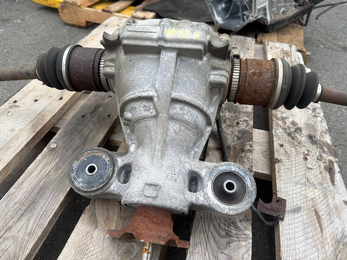 2014-2020 Infiniti Q50 AWD Rear Differential Axle Carrier Assembly OEM