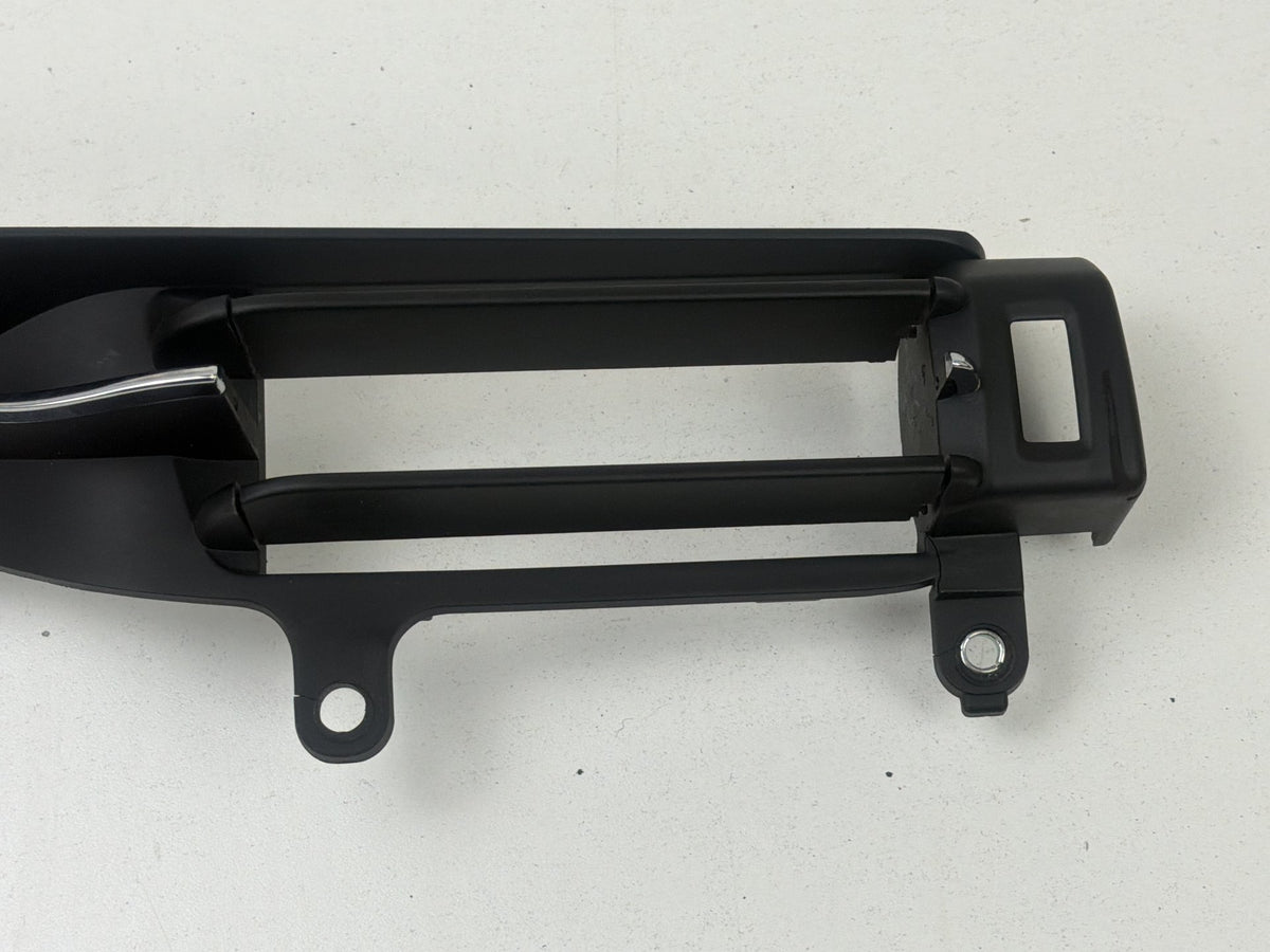 2014-2020 Maserati Quattroporte VI M156 Front Dashboard Air Vent Trim Panel OEM
