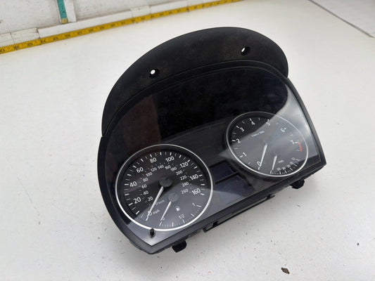 2006-2013 BMW 325I 328I E90 Instrument Cluster Speedometer 9110213-03 OEM