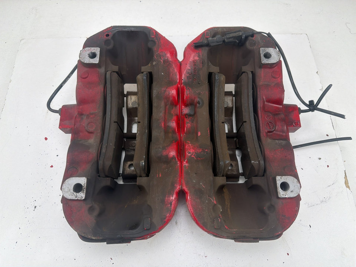 2014-2020 Maserati Quattroporte Front Left & Right Brake Calipers Pair OEM