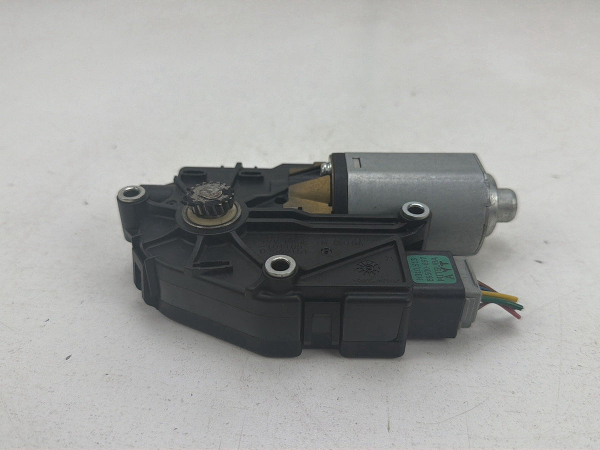 2009-2013 Infiniti G37 Sun Roof Motor N031070094001 OEM