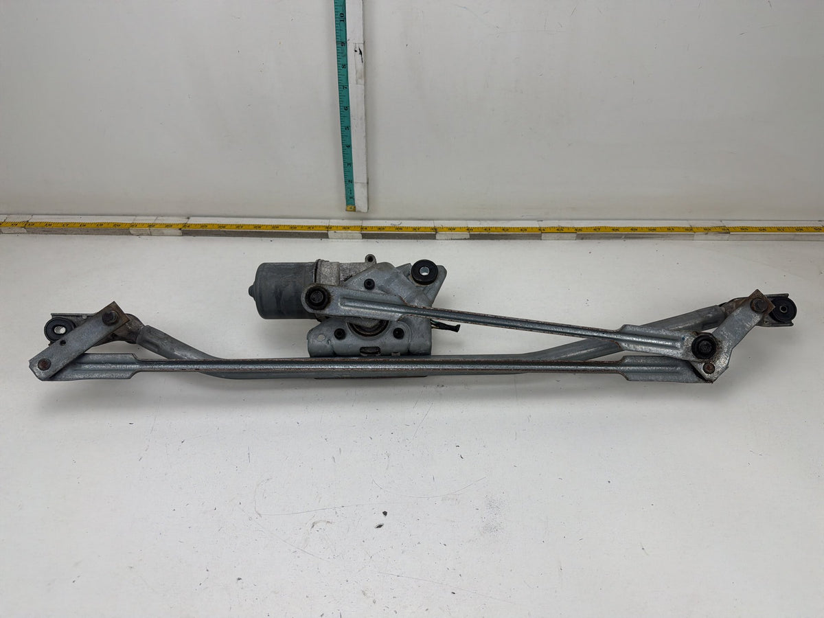 2007-2014 GMC Yukon XL 1500 Front Windshield Wiper Linkage w/ Motor OEM