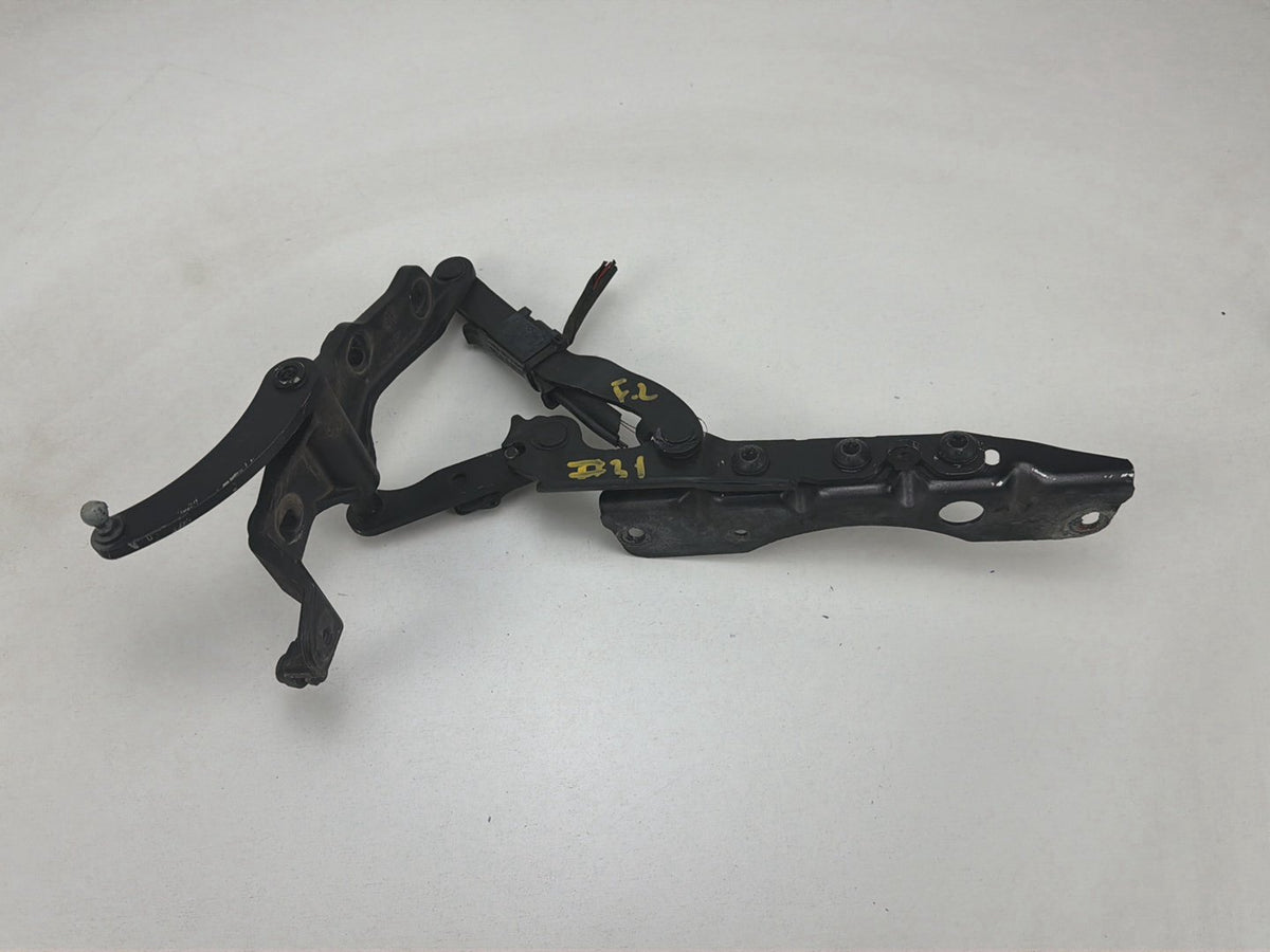 2007-2013 Mercedes-Benz S-Class W221 S550 Left Hood Hinge A2218800325 OEM