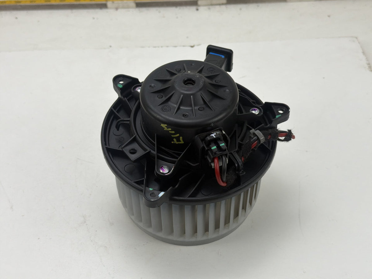 2011-2016 Chevrolet Cruze HVAC Heater Blower Motor Fan Assembly 13263279 OEM
