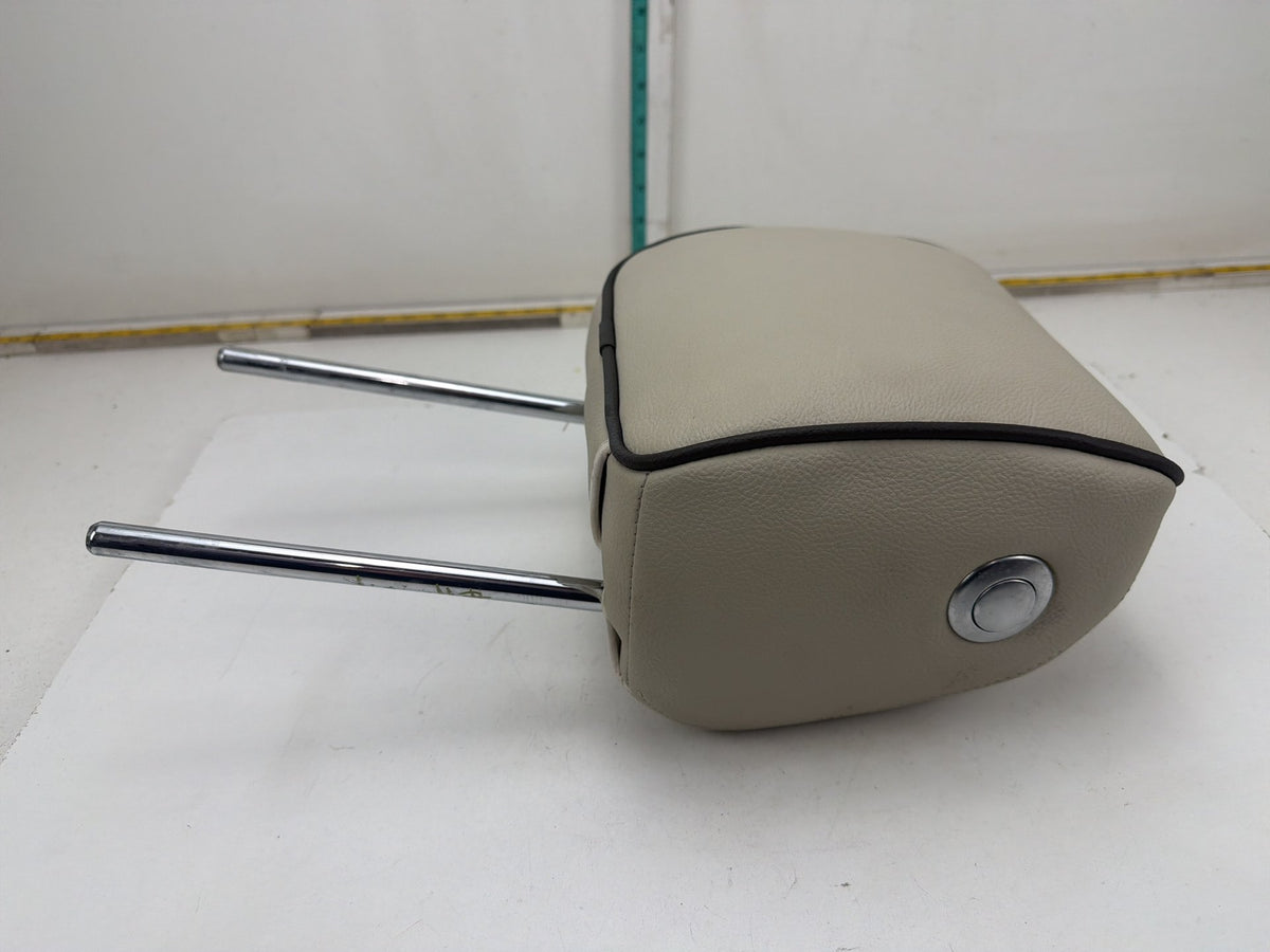 2010-2013 Land Rover Range Rover Right Front Passenger Seat Headrest Leather OEM