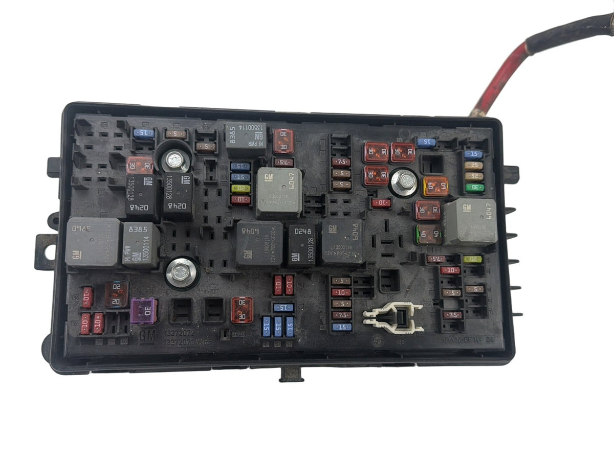 2010 Buick LaCrosse Fuse Box Relay Module 20831466 OEM