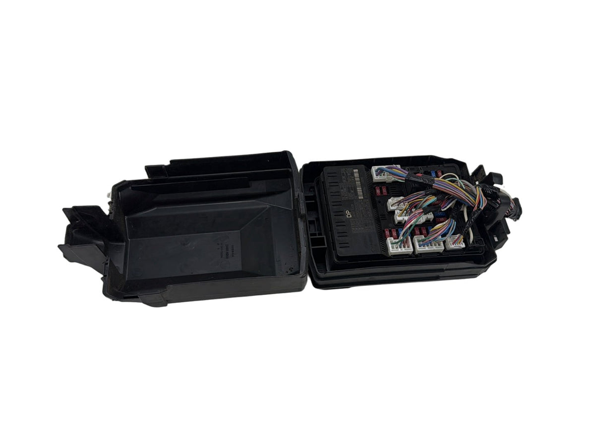 2014-2020 Infiniti Q50 V37 - Engine Fuse Relay Junction Box 284B8-4GB0A OEM