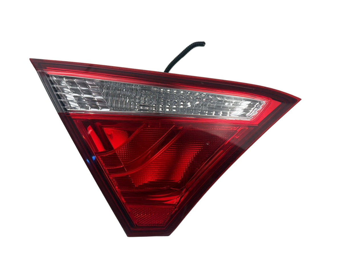 2015 Toyota Camry XV50 - Rear Left Driver Tail Light 945235 OEM