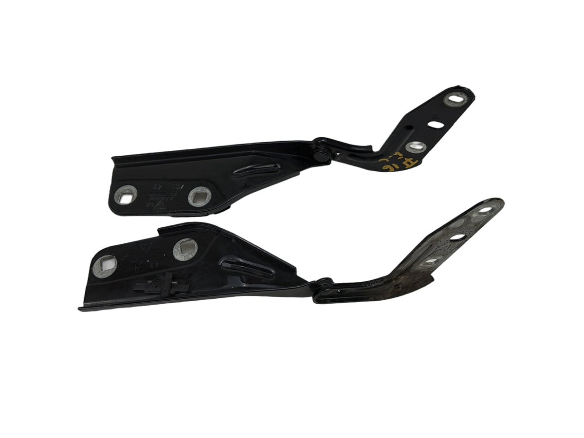 2003-2006 Porsche Cayenne RH LH Hood Bonnet Hinge Set 7L5823301 7L5823302 OEM