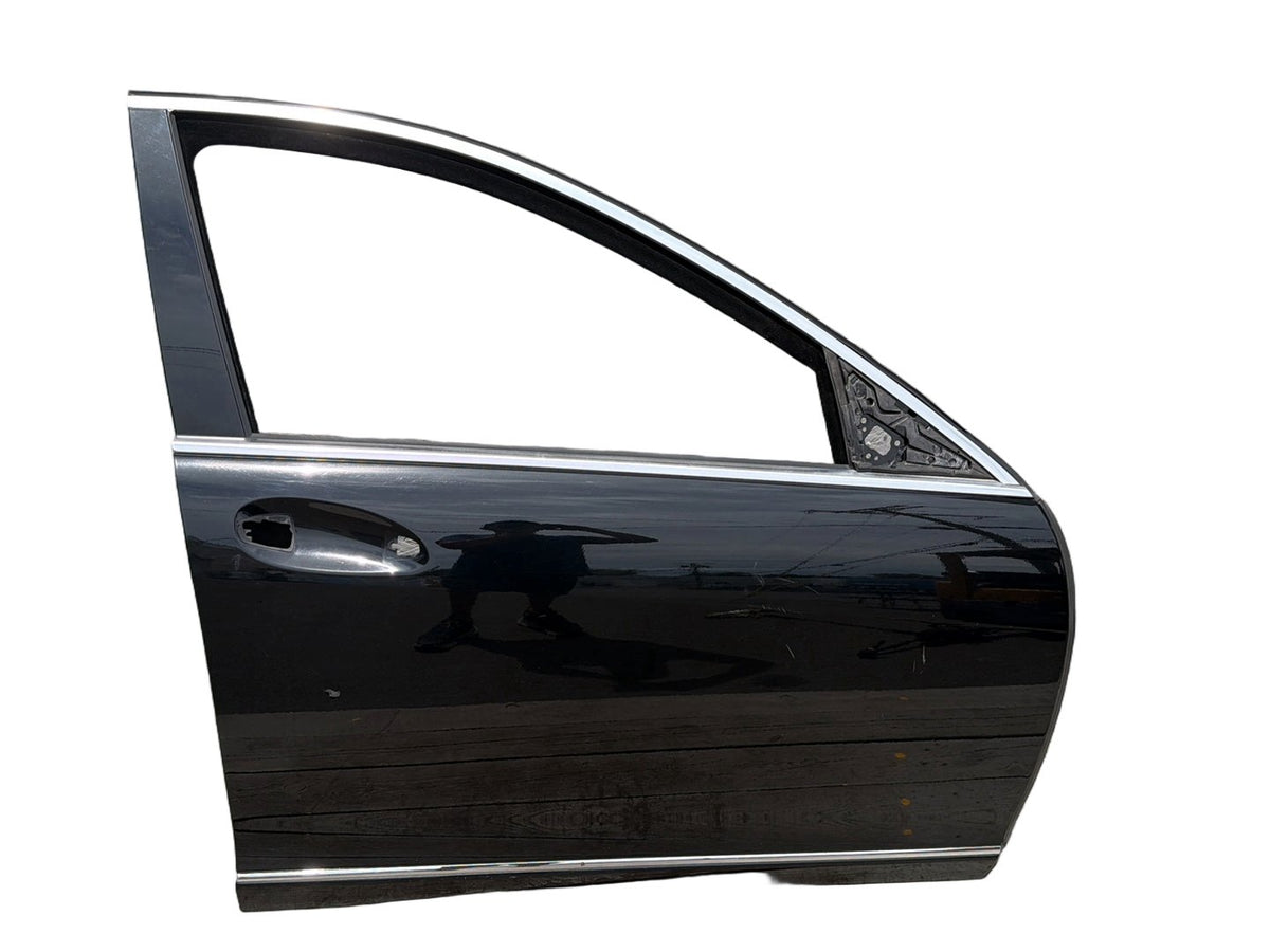 2007-2013 Mercedes-Benz S-Class 550 W221 Right Front Door Shell A2217200205 OEM